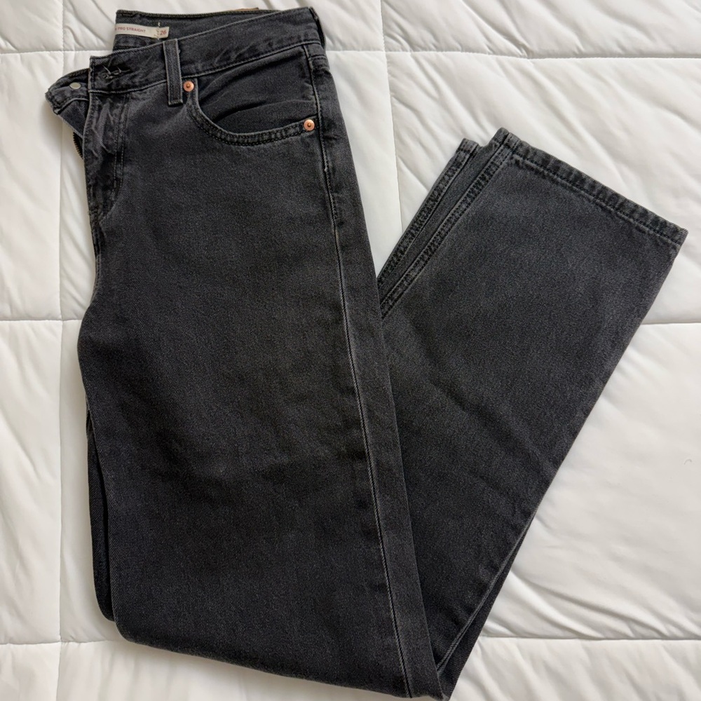 Levi’s Low Pro Straight Women’s Black Denim Jeans